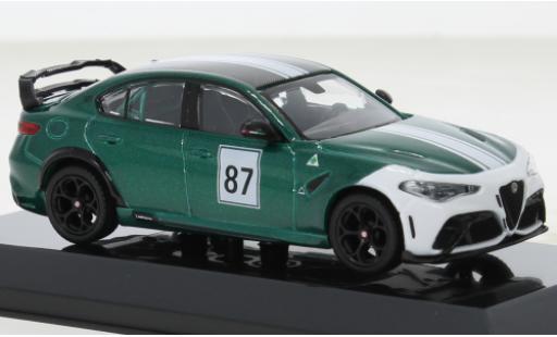 Modellautos Alfa Romeo Giulia 1/43 Burago GTA grün/weiss No.87 Alfa Romeo Giulia 1/43 Burago GTA grün/weiss No.87 modellautos