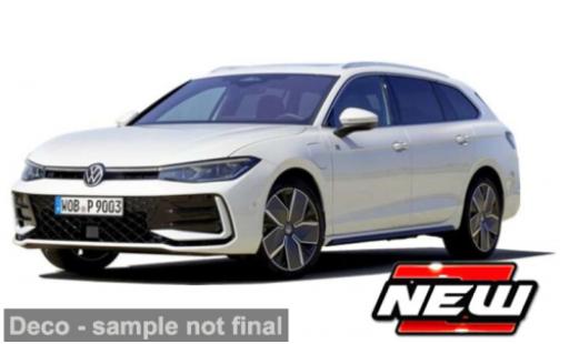Volkswagen Passat 1/43 Burago Bburago Variant B9 weiss 2024 1:43 modellautos