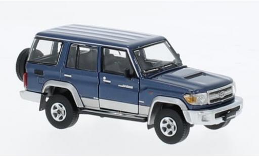 Modellautos Toyota Land Cruiser 1/64 BM Creations (LC76) metallise blau 1:64 Toyota Land Cruiser 1/64 BM Creations (LC76) metallise blau 1:64 modellautos