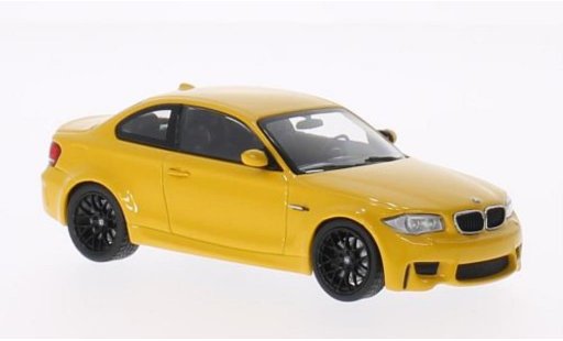 Bmw 1M coupe 1/43 Minichamps gelb 2011 E82 modellautos