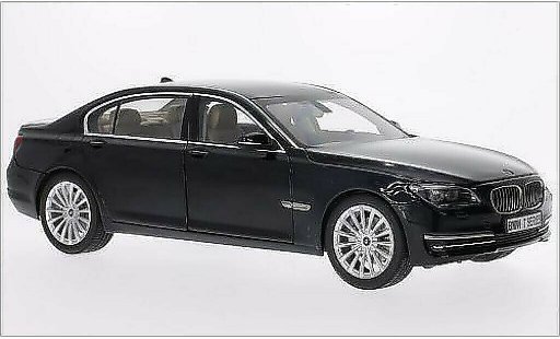 Bmw 750 F02 1/18 Kyosho i mettalic blau 2013 modellautos