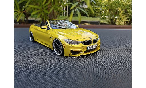 Bmw M4 Cabriolet 1/18 Paragon F83 gelb M performance modellautos