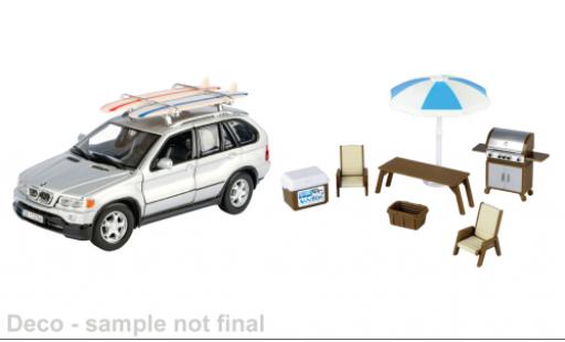Bmw X5 1/24 Motormax silber 1:24 modellautos