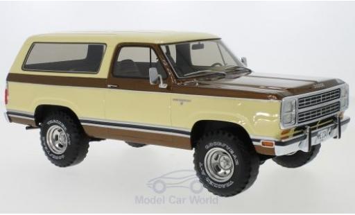 Dodge RAM 1/18 BoS Models Ramcharger beige/mettalic braun 1979 modellautos