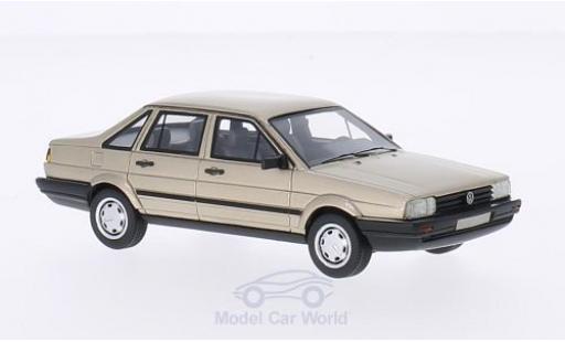 Modellautos Volkswagen Passat 1/43 BoS Models /Santana mettalic beige 1986 Volkswagen Passat 1/43 BoS Models /Santana mettalic beige 1986 modellautos