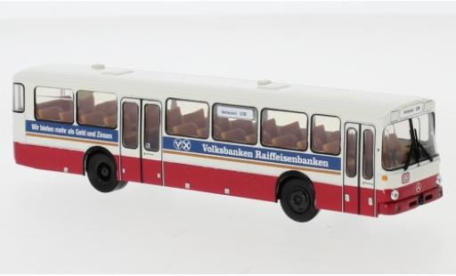 Modellautos Mercedes CLA 1/87 Brekina O 307 Autobus interurbain blanche/rouge clair DB - V-R Banken 1982 Mercedes CLA 1/87 Brekina O 307 Autobus interurbain blanche/rouge clair DB - V-R Banken 1982 modellautos