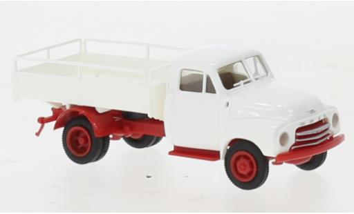 Modellautos Opel Blitz 1/87 Brekina Bierpritsche blanche/rouge 1952 Opel Blitz 1/87 Brekina Bierpritsche blanche/rouge 1952 modellautos