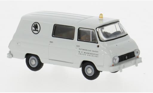 Modellautos Skoda 1203 1/87 Brekina Halbbus 1968 1:87 Skoda 1203 1/87 Brekina Halbbus 1968 1:87 modellautos