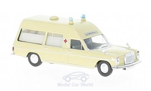 Modellautos Mercedes /8 1/87 Brekina beige Krankenwagen ohne Vitrine Mercedes /8 1/87 Brekina beige Krankenwagen ohne Vitrine modellautos