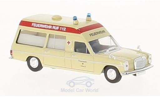 Modellautos Mercedes /8 1/87 Brekina Feuerwehr Lübeck Krankenwagen Mercedes /8 1/87 Brekina Feuerwehr Lübeck Krankenwagen modellautos