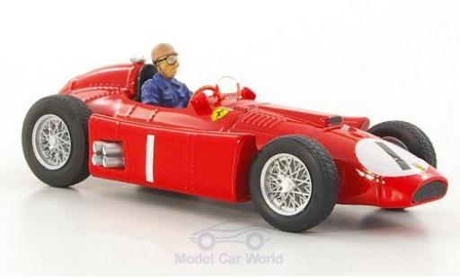 Ferrari D50 1/43 Brumm No.1 GP Großbritannien 1956 mit Fahrerfigur J.M.Fangio modellautos