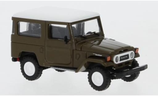 Modellautos Toyota Land Cruiser 1/87 Busch J4 braun/weiss 1960 Toyota Land Cruiser 1/87 Busch J4 braun/weiss 1960 modellautos