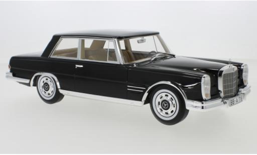 Mercedes 600 1/18 CMF (W100) Nallinger-Coupe schwarz 1965 modellautos