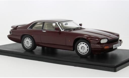 Modellautos Jaguar XJ 1/18 Cult Scale Models R-S rot 1993 1:18 Jaguar XJ 1/18 Cult Scale Models R-S rot 1993 1:18 modellautos
