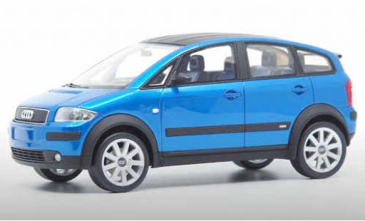Audi A2 1/18 DNA Collectibles mettalic blau modellautos