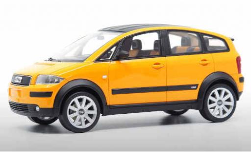 Audi A2 1/18 DNA Collectibles orange modellautos