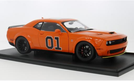 Modellautos Dodge Challenger 1/18 Solido SRT orange 1:18 Dodge Challenger 1/18 Solido SRT orange 1:18 modellautos