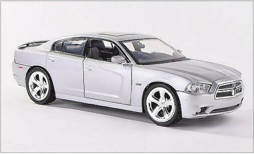 Dodge Charger R/T 1/24 Motormax grau 2011 modellautos