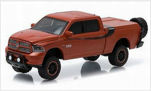 Dodge RAM pickup 1/64 Greenlight 1500 Sport mettalic braun/schwarz 2014 modellautos