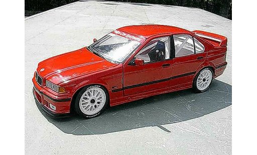 Bmw 318 tuning 1/18 Ut Models E36 1996 street racing arceau baquet modellautos
