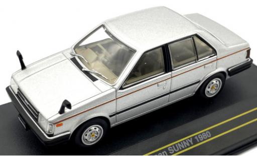 Modellautos Nissan Sunny 1/43 First 43 Models silber/Dekor RHD 1980 Nissan Sunny 1/43 First 43 Models silber/Dekor RHD 1980 modellautos