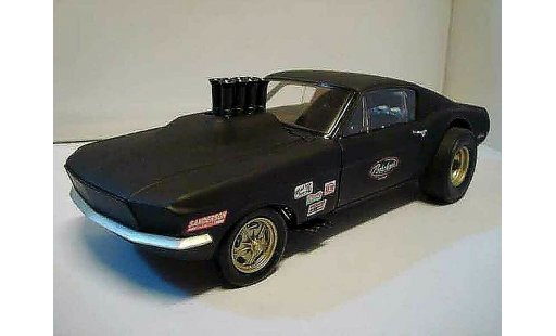 Ford Mustang Gasser 1/18 GMP drag pork chop flat black modellautos
