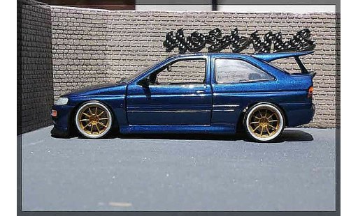 Ford Escort Cosworth 1/18 Ut Models serie limite miki biasion modellautos