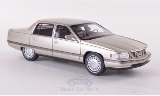 Modellautos Cadillac Sedan 1/43 GLM DeVille mettalic beige 1994 Cadillac Sedan 1/43 GLM DeVille mettalic beige 1994 modellautos