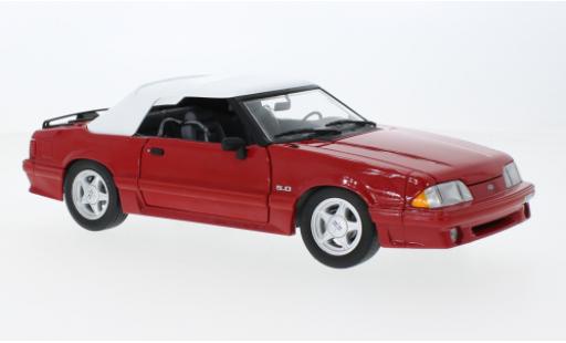 Modellautos Ford Mustang 1/18 GMP GT Cabriolet rouge/blanche Beverly Hills Cop II 1991 Ford Mustang 1/18 GMP GT Cabriolet rouge/blanche Beverly Hills Cop II 1991 modellautos