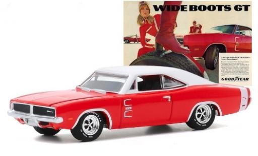 Modellautos Dodge Charger 1/64 Greenlight R/T rot/matt-weiss 1969 Goodyear Wide Boots GT Dodge Charger 1/64 Greenlight R/T rot/matt-weiss 1969 Goodyear Wide Boots GT modellautos