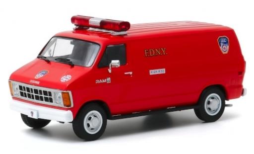 Modellautos Dodge RAM 1/43 Greenlight B 150 FDNY 1983 Dodge RAM 1/43 Greenlight B 150 FDNY 1983 modellautos