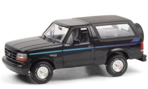 Ford Bronco 1/18 Greenlight Nite Edition schwarz/Dekor 1992 modellautos