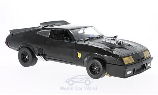 Modellautos Ford Falcon 1/18 Greenlight XB schwarz RHD The Last of the V8 Interceptors Madmax 1973 Ford Falcon 1/18 Greenlight XB schwarz RHD The Last of the V8 Interceptors Madmax 1973 modellautos