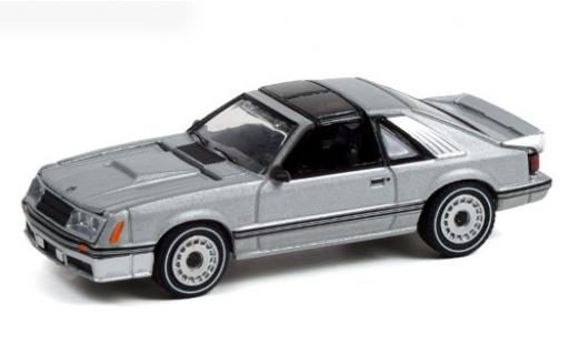 Modellautos Ford Mustang 1/64 Greenlight GT silber 1982 Ford Mustang 1/64 Greenlight GT silber 1982 modellautos