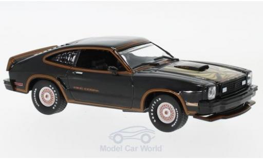 Modellautos Ford Mustang 1/43 Greenlight II King Cobra schwarz/gold 1978 Ford Mustang 1/43 Greenlight II King Cobra schwarz/gold 1978 modellautos