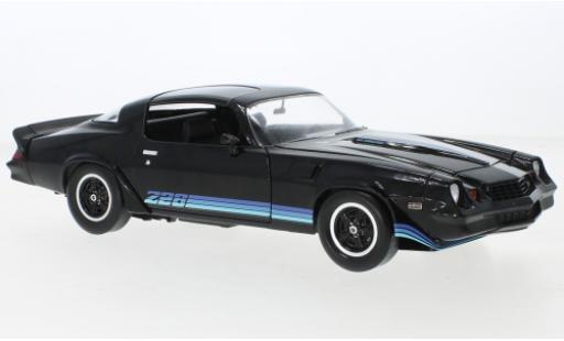 Modellautos Chevrolet Camaro 1/18 Greenlight Z28 schwarz 1981 Chevrolet Camaro 1/18 Greenlight Z28 schwarz 1981 modellautos