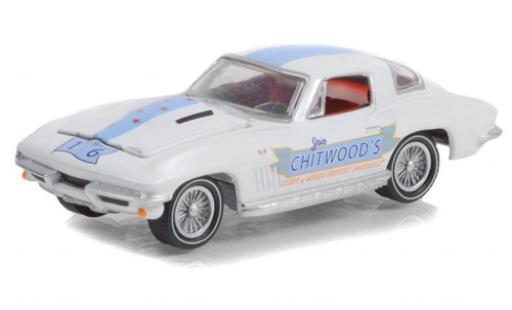Modellautos Chevrolet Corvette 1/64 Greenlight Chitwoods 1966 Chevrolet Corvette 1/64 Greenlight Chitwoods 1966 modellautos