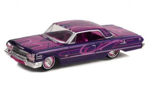 Modellautos Chevrolet Impala 1/64 Greenlight Lowrider violett 1963 Chevrolet Impala 1/64 Greenlight Lowrider violett 1963 modellautos