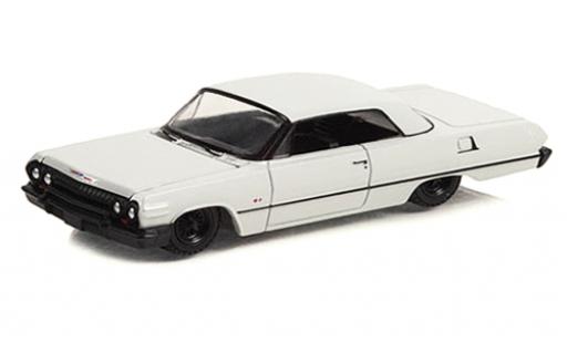 Modellautos Chevrolet Impala 1/64 Greenlight Lowrider weiss 1963 Chevrolet Impala 1/64 Greenlight Lowrider weiss 1963 modellautos