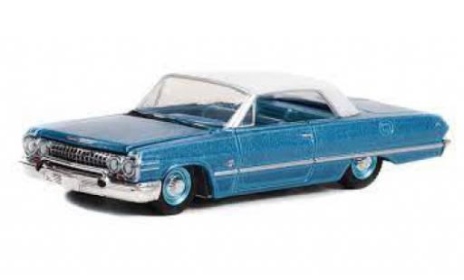 Modellautos Chevrolet Impala 1/64 Greenlight SS 409 Cabrio metallise blau/beige 1963 Chevrolet Impala 1/64 Greenlight SS 409 Cabrio metallise blau/beige 1963 modellautos