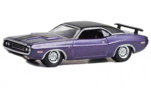Modellautos Dodge Challenger 1/64 Greenlight R/T metallise violett/noire 1970 Dodge Challenger 1/64 Greenlight R/T metallise violett/noire 1970 modellautos