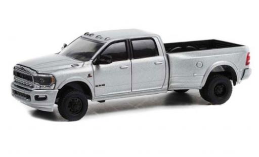 Modellautos RAM 3 1/64 Greenlight Dodge 500 Dually Night Edition silber 2021 RAM 3 1/64 Greenlight Dodge 500 Dually Night Edition silber 2021 modellautos