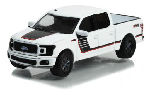 Modellautos Ford F-1 1/64 Greenlight 50 Lariat FX4 Special Edition weiss/Dekor 2018 Ford F-1 1/64 Greenlight 50 Lariat FX4 Special Edition weiss/Dekor 2018 modellautos