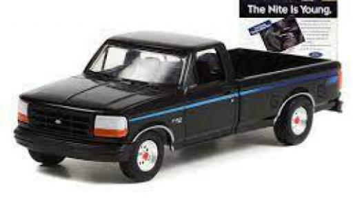 Modellautos Ford F-1 1/64 Greenlight 50 Nite Edition noire 1992 Ford F-1 1/64 Greenlight 50 Nite Edition noire 1992 modellautos