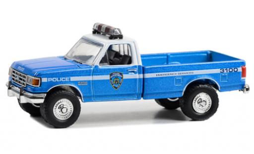 Modellautos Ford F-250 1/64 Greenlight NYPD - Nouveau York City Police Departement 1991 Ford F-250 1/64 Greenlight NYPD - Nouveau York City Police Departement 1991 modellautos