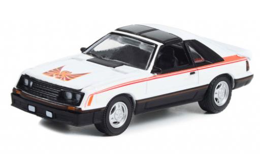 Modellautos Ford Mustang 1/64 Greenlight Cobra weiss/Dekor 1981 Ford Mustang 1/64 Greenlight Cobra weiss/Dekor 1981 modellautos