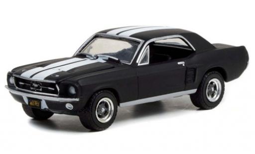 Modellautos Ford Mustang 1/64 Greenlight matt-schwarz/weiss Creed II 1967 Ford Mustang 1/64 Greenlight matt-schwarz/weiss Creed II 1967 modellautos