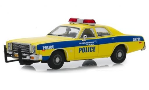 Modellautos Plymouth Fury 1/43 Greenlight Port Authority of New York & New Jersey 1977 Plymouth Fury 1/43 Greenlight Port Authority of New York & New Jersey 1977 modellautos