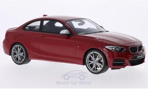 Modellautos Bmw M2 F22 1/18 GT Spirit 35i (F22) mettalic rot Türen und Hauben geschlossen Bmw M2 F22 1/18 GT Spirit 35i (F22) mettalic rot Türen und Hauben geschlossen modellautos