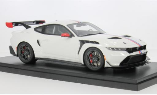 Modellautos Ford Mustang 1/18 GT Spirit GTD weiss 2025 1:18 Ford Mustang 1/18 GT Spirit GTD weiss 2025 1:18 modellautos